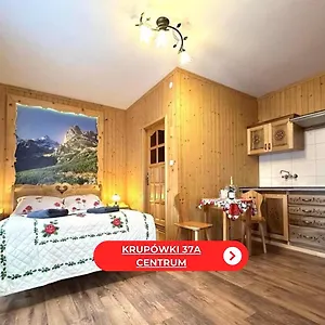 Kwatera prywatna Wesoła - Krupówki 37a